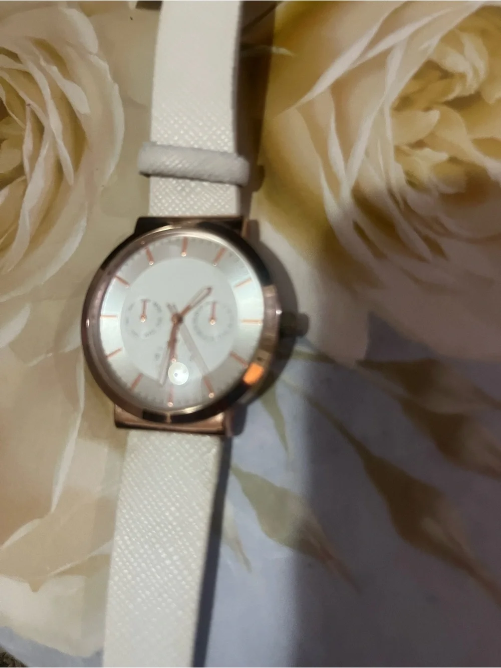 White Leather Strap Watch - Women's Classic